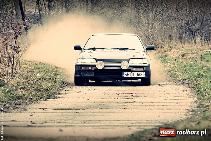 Zdjęcie w galerii na portalu naszraciborz.pl: Rajdowa niedziela w Kuźni Raciborskiej  wiadomości z regionu