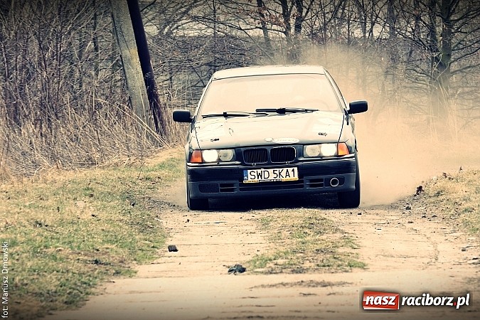Zdjęcie w galerii na portalu naszraciborz.pl: Rajdowa niedziela w Kuźni Raciborskiej  wiadomości z regionu