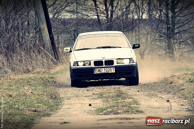 Zdjęcie w galerii na portalu naszraciborz.pl: Rajdowa niedziela w Kuźni Raciborskiej  wiadomości z regionu