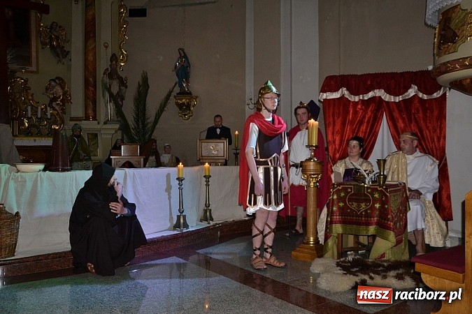 Zdjęcie w galerii na portalu naszraciborz.pl: Pasja według Marii Valtorty w Krzyżanowicach wiadomości z regionu