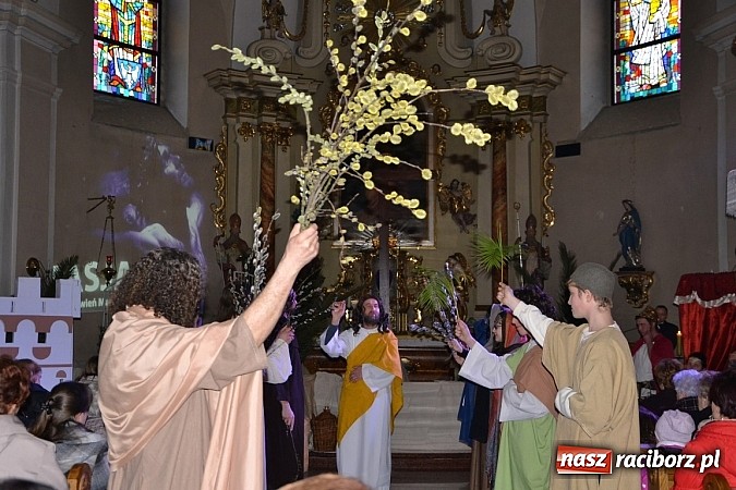 Zdjęcie w galerii na portalu naszraciborz.pl: Pasja według Marii Valtorty w Krzyżanowicach wiadomości z regionu