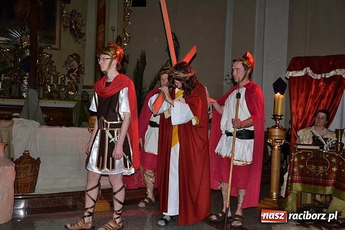 Zdjęcie w galerii na portalu naszraciborz.pl: Pasja według Marii Valtorty w Krzyżanowicach wiadomości z regionu