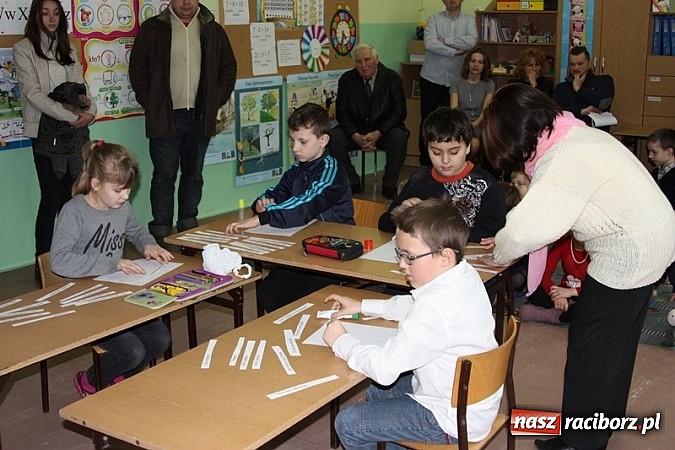 Zdjęcie w galerii na portalu naszraciborz.pl: Katolicka niepubliczna szkoła w Sudole miała dzień otwarty wiadomości z regionu