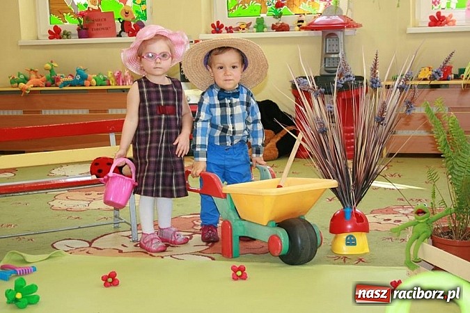 Zdjęcie w galerii na portalu naszraciborz.pl: Dzień Uśmiechu w Żłobku po raz 10 wiadomości z regionu