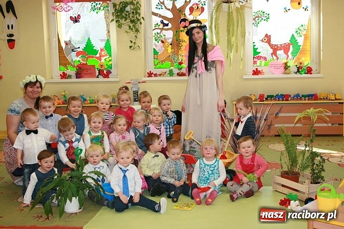 Zdjęcie w galerii na portalu naszraciborz.pl: Dzień Uśmiechu w Żłobku po raz 10 wiadomości z regionu
