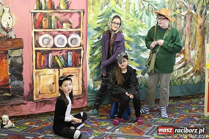 Zdjęcie w galerii na portalu naszraciborz.pl: Wiosenne warsztaty z przedszkolakami w ZSOMS wiadomości z regionu