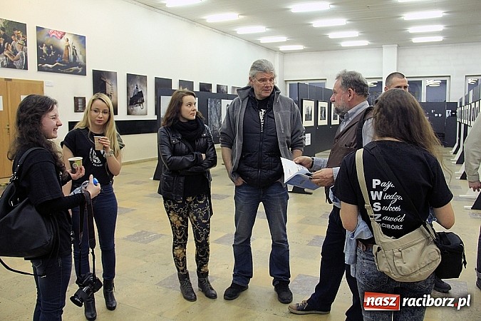 Zdjęcie w galerii na portalu naszraciborz.pl: FOTON na XII Międzynarodowym Festiwalu Fotografii w Rybniku wiadomości z regionu