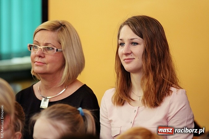 Zdjęcie w galerii na portalu naszraciborz.pl: Uczniowie z SP 13 spędzili Dzień Otwarty z dziećmi z Czech  wiadomości z regionu