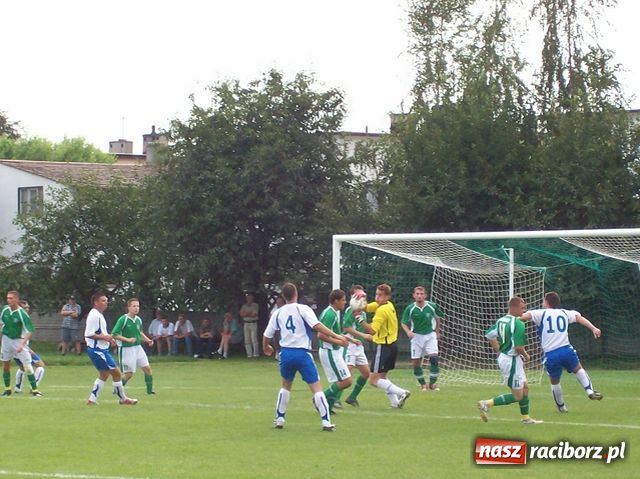 Zdjęcie w galerii na portalu naszraciborz.pl: Bolesna lekcja dla Tworkowa wiadomości z regionu