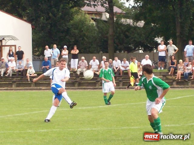 Zdjęcie w galerii na portalu naszraciborz.pl: Bolesna lekcja dla Tworkowa wiadomości z regionu