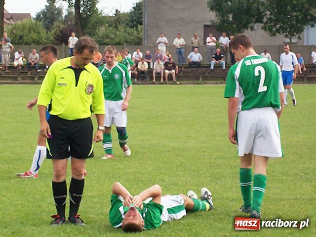 Zdjęcie w galerii na portalu naszraciborz.pl: Bolesna lekcja dla Tworkowa wiadomości z regionu