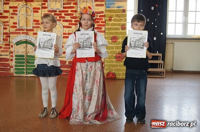 Zdjęcie w galerii na portalu naszraciborz.pl: Wiosna w SP 4 z Panem Hilarym wiadomości z regionu