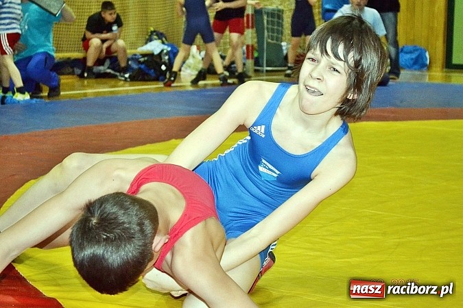 Zdjęcie w galerii na portalu naszraciborz.pl: Udany start młodych zapaśników MKZ Unia w Czechach wiadomości z regionu