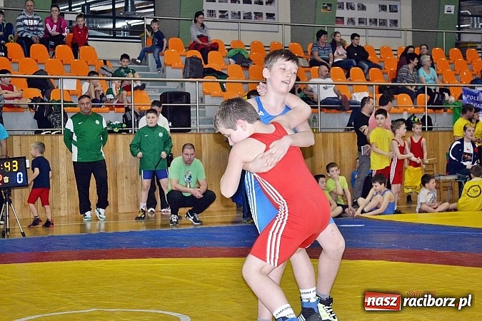 Zdjęcie w galerii na portalu naszraciborz.pl: Udany start młodych zapaśników MKZ Unia w Czechach wiadomości z regionu