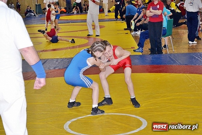 Zdjęcie w galerii na portalu naszraciborz.pl: Udany start młodych zapaśników MKZ Unia w Czechach wiadomości z regionu