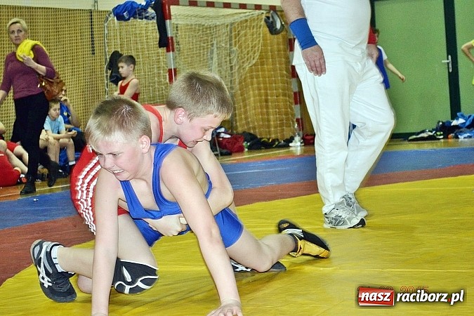 Zdjęcie w galerii na portalu naszraciborz.pl: Udany start młodych zapaśników MKZ Unia w Czechach wiadomości z regionu