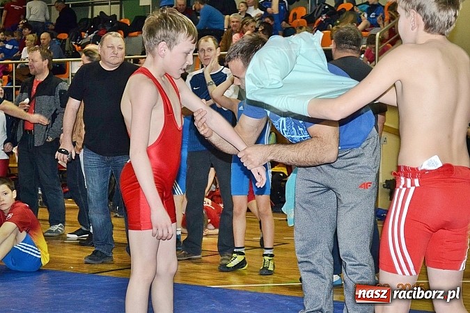 Zdjęcie w galerii na portalu naszraciborz.pl: Udany start młodych zapaśników MKZ Unia w Czechach wiadomości z regionu