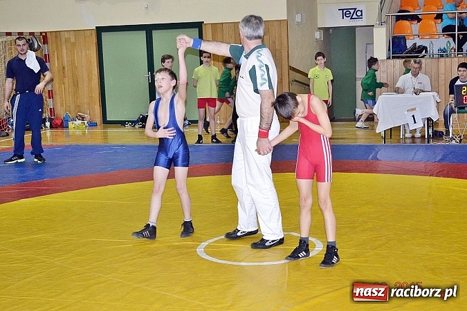 Zdjęcie w galerii na portalu naszraciborz.pl: Udany start młodych zapaśników MKZ Unia w Czechach wiadomości z regionu