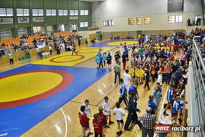 Zdjęcie w galerii na portalu naszraciborz.pl: Udany start młodych zapaśników MKZ Unia w Czechach wiadomości z regionu