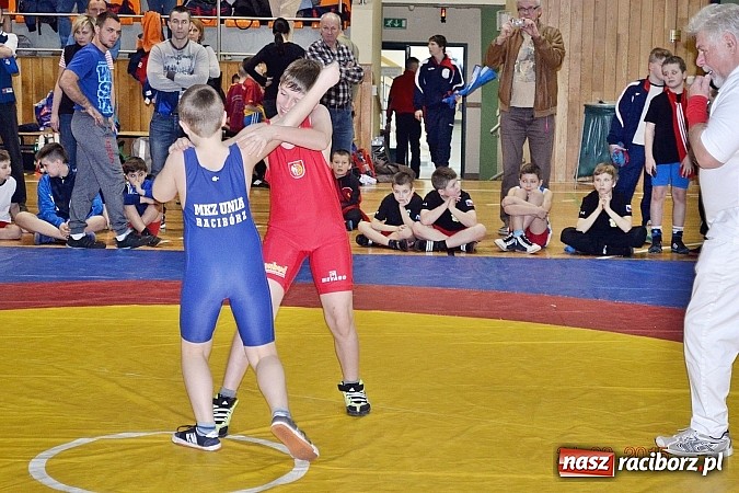 Zdjęcie w galerii na portalu naszraciborz.pl: Udany start młodych zapaśników MKZ Unia w Czechach wiadomości z regionu