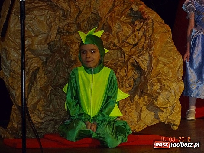 Zdjęcie w galerii na portalu naszraciborz.pl: Ballada o magicznych słowach w Kuźni Raciborskiej wiadomości z regionu