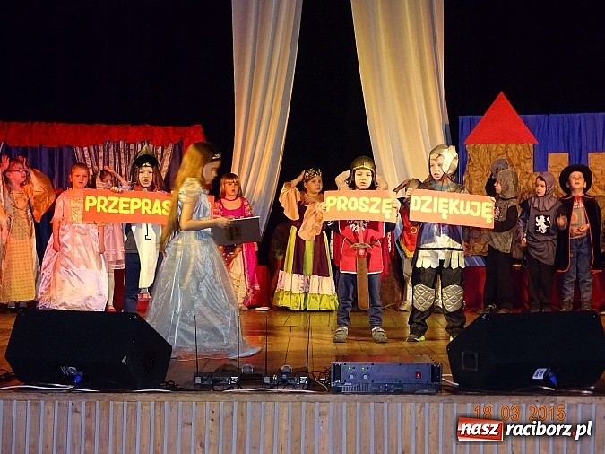 Zdjęcie w galerii na portalu naszraciborz.pl: Ballada o magicznych słowach w Kuźni Raciborskiej wiadomości z regionu