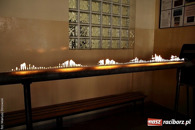 Zdjęcie w galerii na portalu naszraciborz.pl: Dni otwarte ZSM - gimnazjaliści odwiedzili Mechanik  wiadomości z regionu