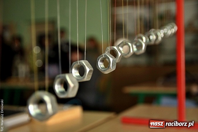 Zdjęcie w galerii na portalu naszraciborz.pl: Dni otwarte ZSM - gimnazjaliści odwiedzili Mechanik  wiadomości z regionu