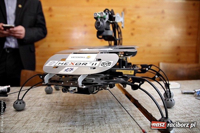 Zdjęcie w galerii na portalu naszraciborz.pl: Dni otwarte ZSM - gimnazjaliści odwiedzili Mechanik  wiadomości z regionu