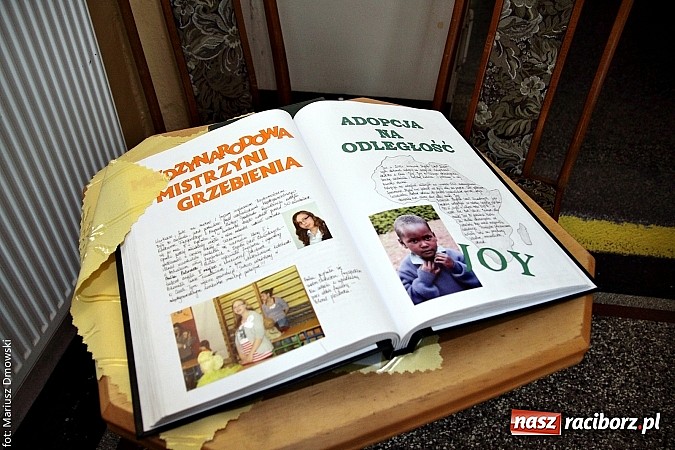 Zdjęcie w galerii na portalu naszraciborz.pl: Kuszące zapachy i modne fryzury na dniach otwartych ZSZ  wiadomości z regionu