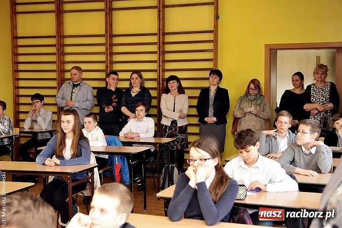 Zdjęcie w galerii na portalu naszraciborz.pl: Najlepsi matematycy z SP 13 zdobyli puchar! wiadomości z regionu
