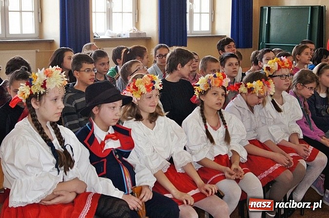 Zdjęcie w galerii na portalu naszraciborz.pl: Posłuchejcie, dziatki, u nos w Czw&oacute;rce ślonskie bery, wice i godki wiadomości z regionu