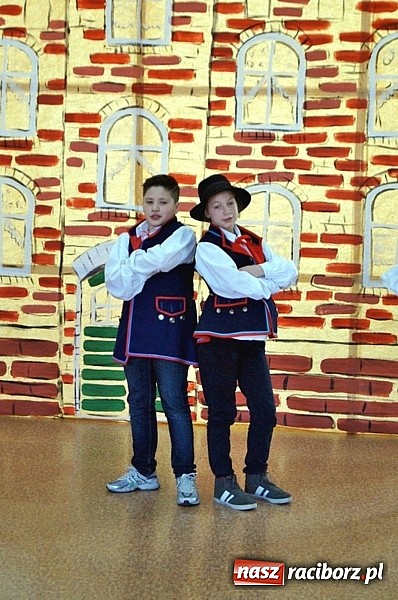 Zdjęcie w galerii na portalu naszraciborz.pl: Posłuchejcie, dziatki, u nos w Czw&oacute;rce ślonskie bery, wice i godki wiadomości z regionu