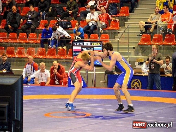 Zdjęcie w galerii na portalu naszraciborz.pl: Rozpoczęły się Mistrzostwa Europy w zapasach wiadomości z regionu