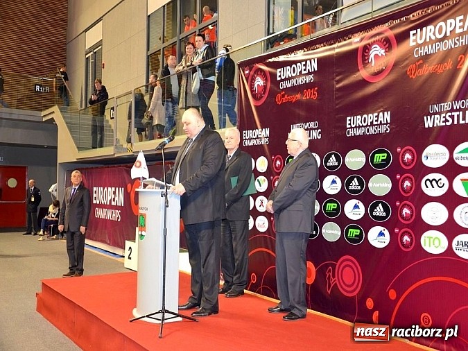 Zdjęcie w galerii na portalu naszraciborz.pl: Rozpoczęły się Mistrzostwa Europy w zapasach wiadomości z regionu