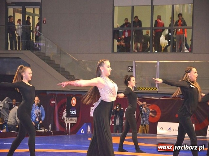 Zdjęcie w galerii na portalu naszraciborz.pl: Rozpoczęły się Mistrzostwa Europy w zapasach wiadomości z regionu