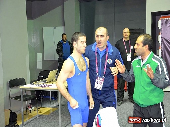 Zdjęcie w galerii na portalu naszraciborz.pl: Rozpoczęły się Mistrzostwa Europy w zapasach wiadomości z regionu