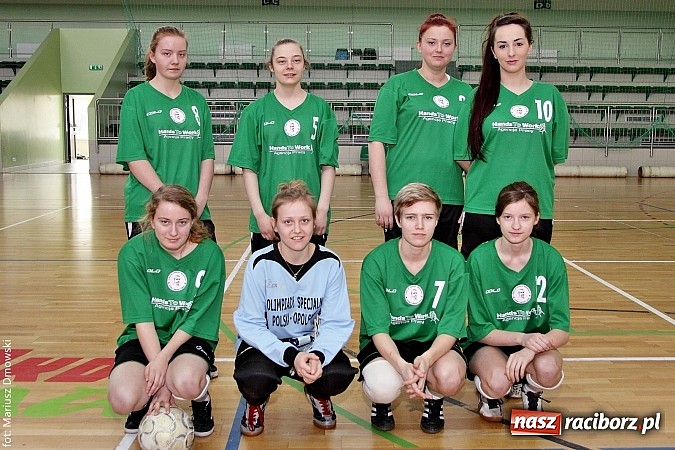 Zdjęcie w galerii na portalu naszraciborz.pl: Piłkarki Ekonomika najlepsze w makroregionie wiadomości z regionu