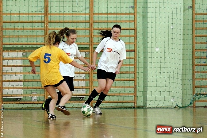 Zdjęcie w galerii na portalu naszraciborz.pl: Piłkarki Ekonomika najlepsze w makroregionie wiadomości z regionu