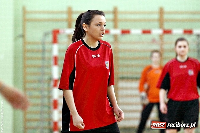 Zdjęcie w galerii na portalu naszraciborz.pl: Piłkarki Ekonomika najlepsze w makroregionie wiadomości z regionu