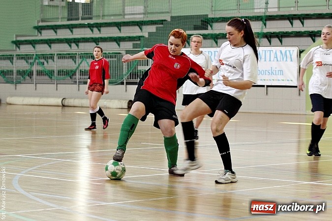 Zdjęcie w galerii na portalu naszraciborz.pl: Piłkarki Ekonomika najlepsze w makroregionie wiadomości z regionu