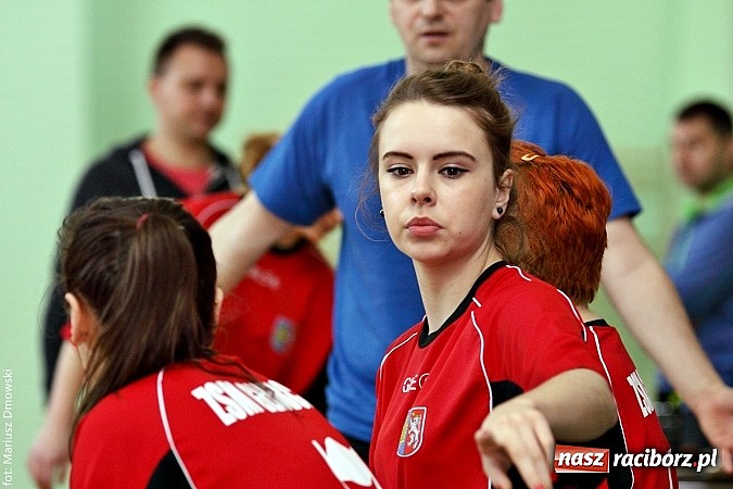 Zdjęcie w galerii na portalu naszraciborz.pl: Piłkarki Ekonomika najlepsze w makroregionie wiadomości z regionu