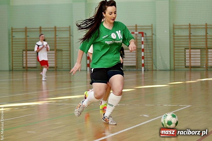 Zdjęcie w galerii na portalu naszraciborz.pl: Piłkarki Ekonomika najlepsze w makroregionie wiadomości z regionu