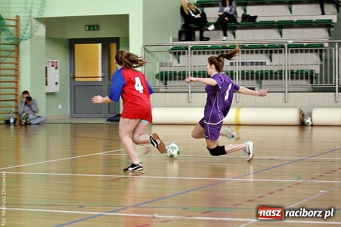 Zdjęcie w galerii na portalu naszraciborz.pl: Piłkarki Ekonomika najlepsze w makroregionie wiadomości z regionu