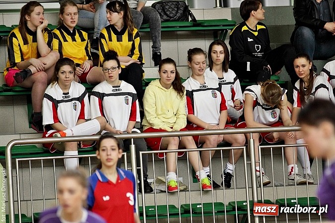 Zdjęcie w galerii na portalu naszraciborz.pl: Piłkarki Ekonomika najlepsze w makroregionie wiadomości z regionu