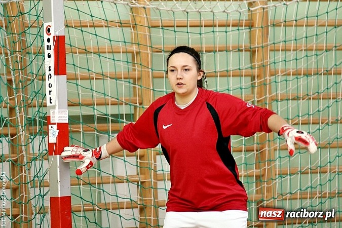 Zdjęcie w galerii na portalu naszraciborz.pl: Piłkarki Ekonomika najlepsze w makroregionie wiadomości z regionu