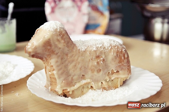 Zdjęcie w galerii na portalu naszraciborz.pl: Baranki i zajączki w wykonaniu uczniów SP 4 i ZSZ  wiadomości z regionu