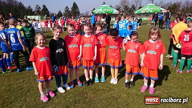 Zdjęcie w galerii na portalu naszraciborz.pl: Pawłowianki z brązem na Mistrzostwach Śląska wiadomości z regionu