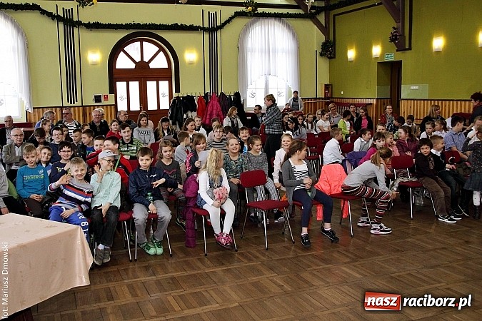 Zdjęcie w galerii na portalu naszraciborz.pl: Piosenki religijne w Borucinie po raz czwarty wiadomości z regionu