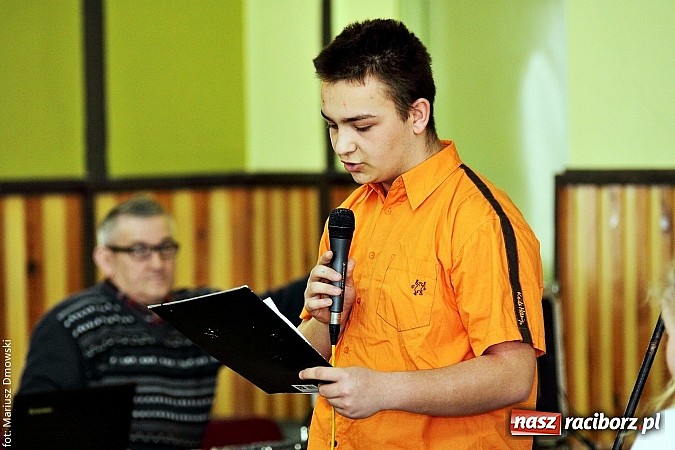 Zdjęcie w galerii na portalu naszraciborz.pl: Piosenki religijne w Borucinie po raz czwarty wiadomości z regionu